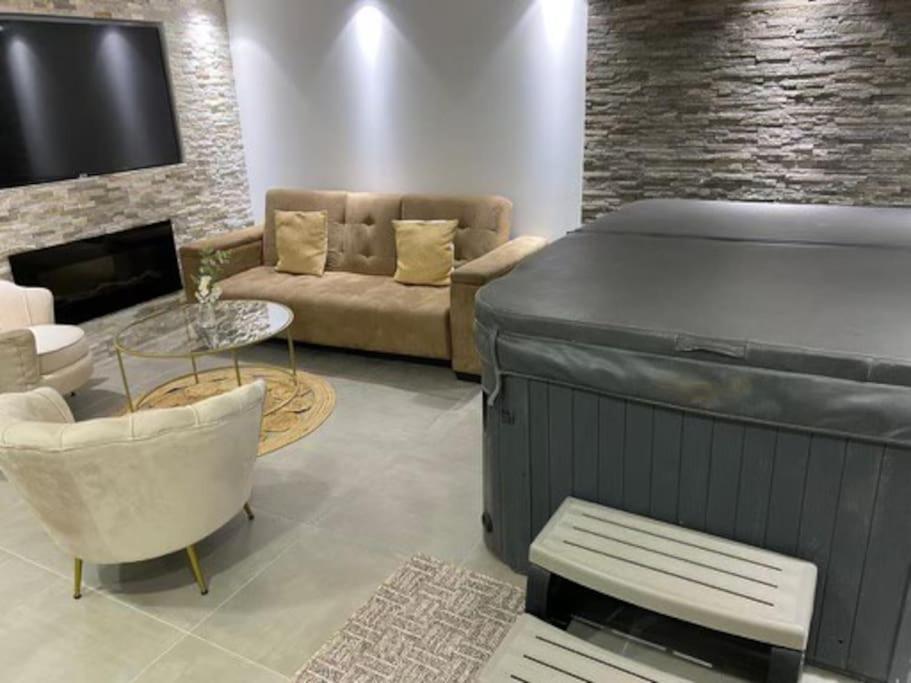 Sandspa Logement Avec Jacuzzi Orange  Exterior foto