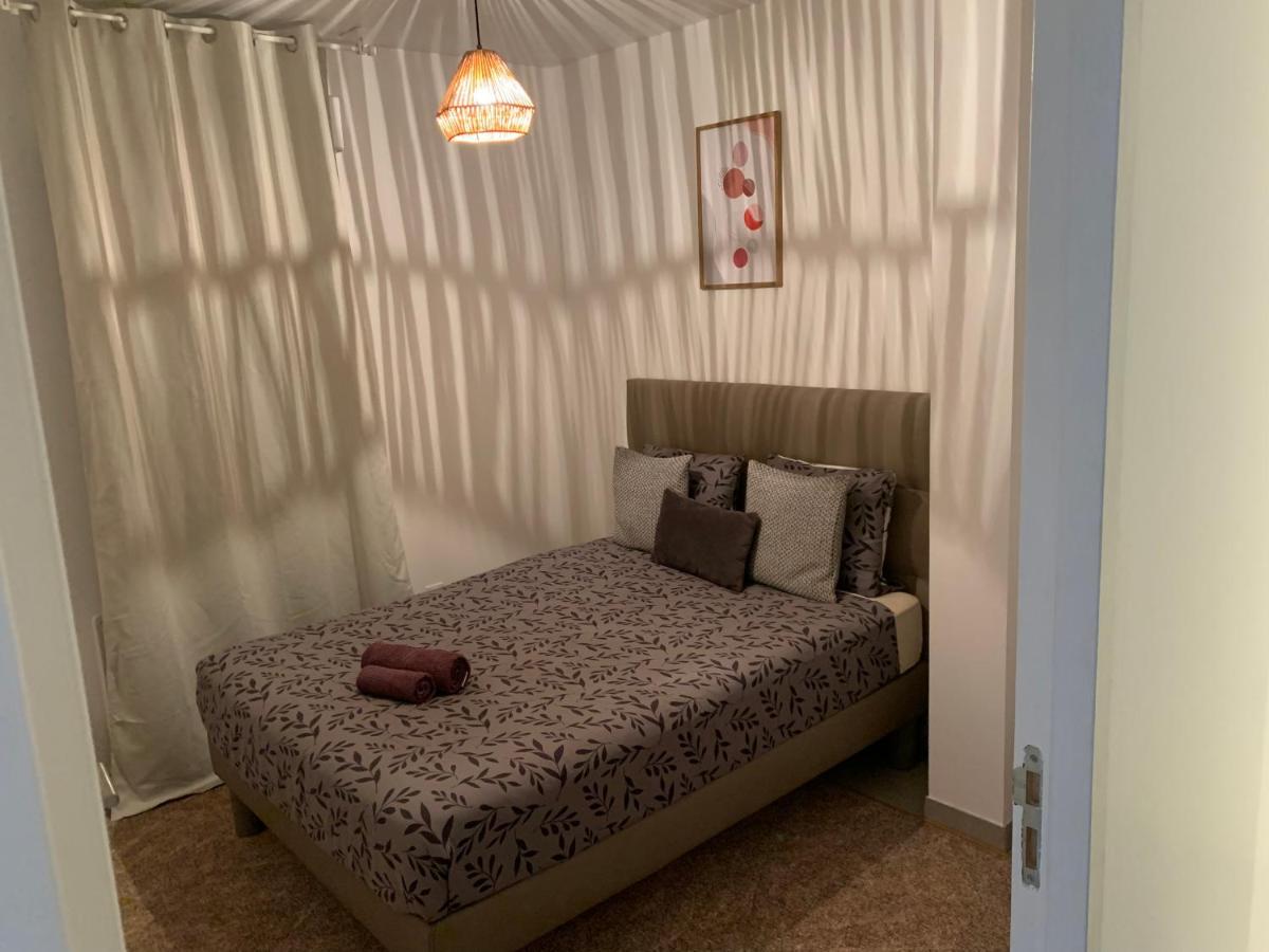 Sandspa Logement Avec Jacuzzi Orange  Exterior foto
